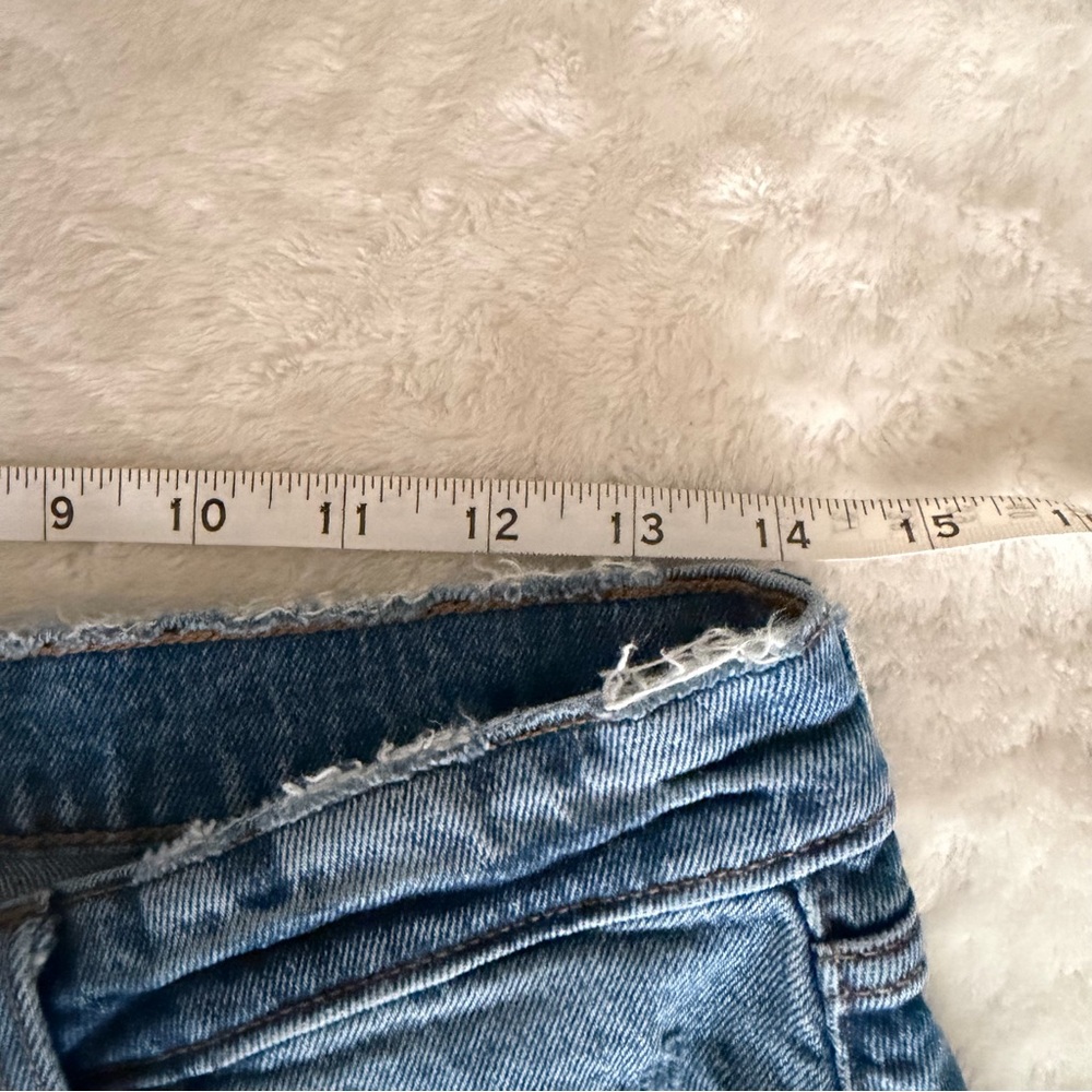 Abercrombie & Fitch The Cutoff Short High Rise Curve Love Shorts 8/29 - Picture 5 of 7